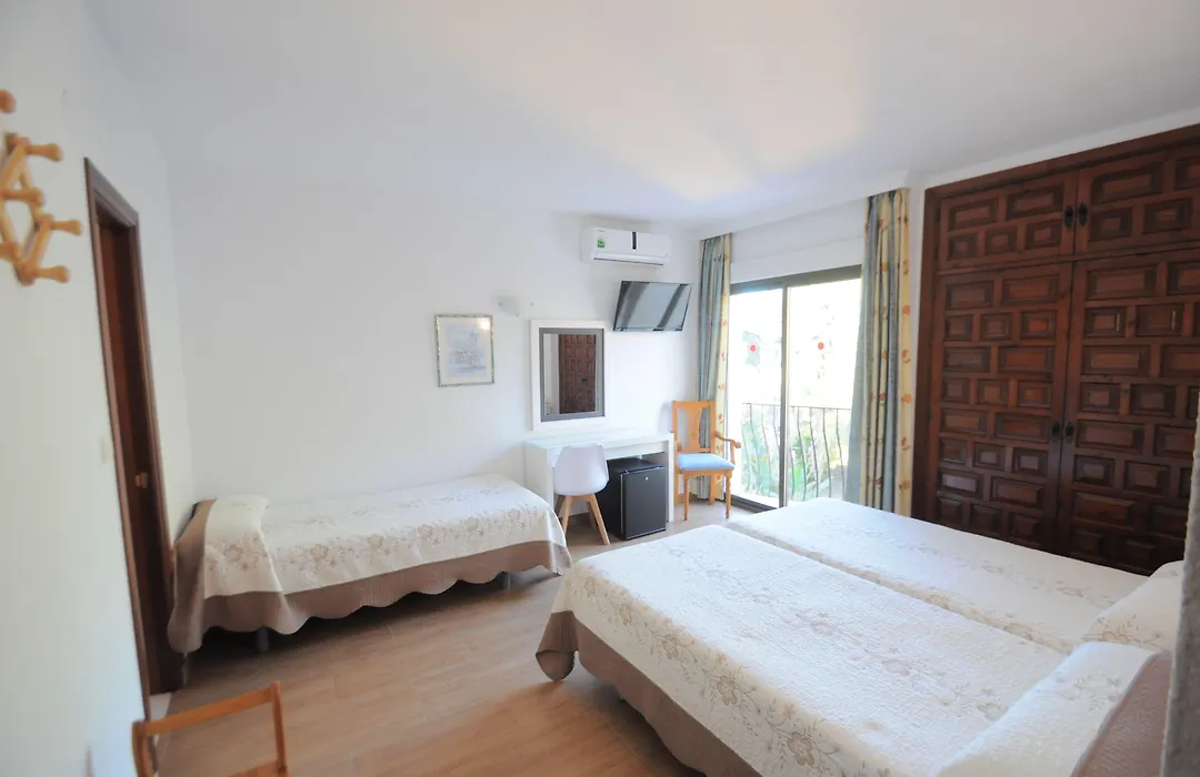 Hotel Goya-1